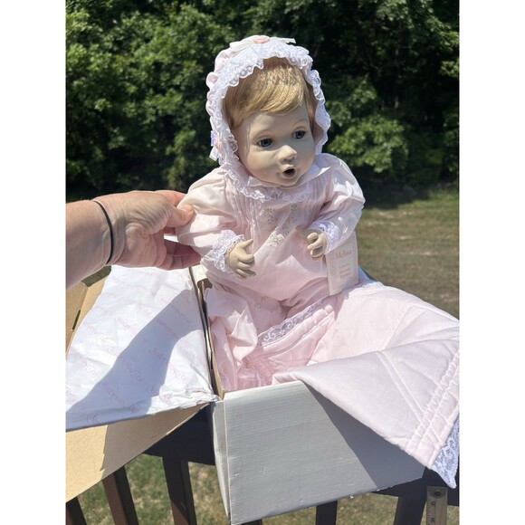 "MELISSA" By Beverly Parker - Hamilton CO. 20" Porcelain BABY Doll New - Picture 5 of 15